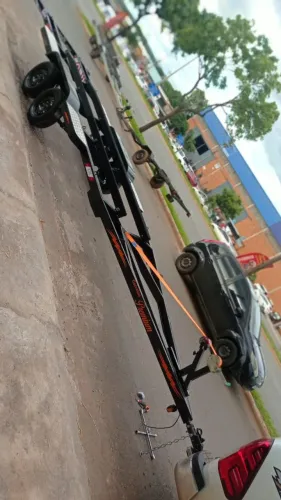 Carretinha pra lancha canoa etc, pra até 2500kg trucada, personalizada Aparti de $10,900