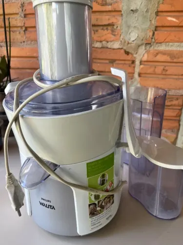Exprimedor de suco elétrico