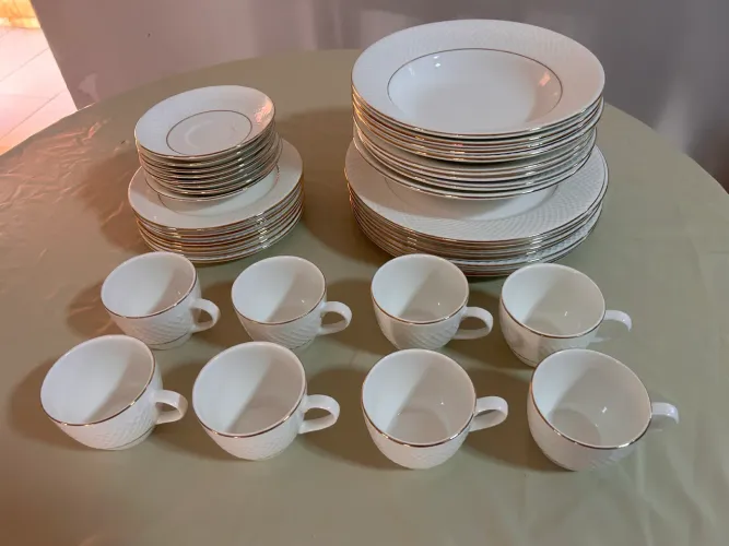 Louças porcelana/cristal/vidro