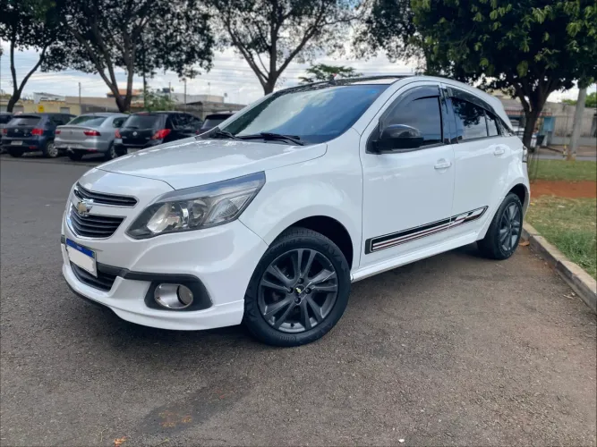 Chevrolet Agile LTZ Effect Easytr.1.4 8V Flexp. 5P 2014