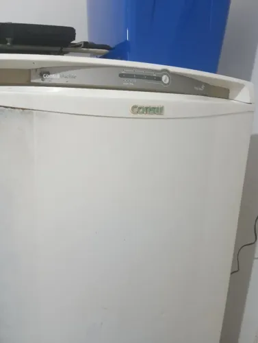 Geladeira com defeito 