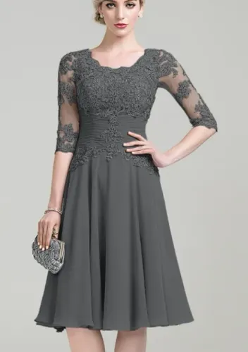 Vestido de festa - Cinza escuro bordado e com renda
