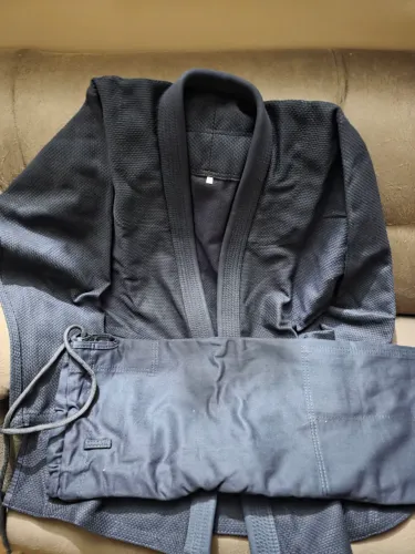 Kimonos A1 e A2 trançados novos