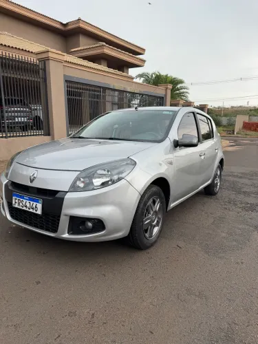Renault Sandero Expression Hi-flex 1.0 16V 5P 2014