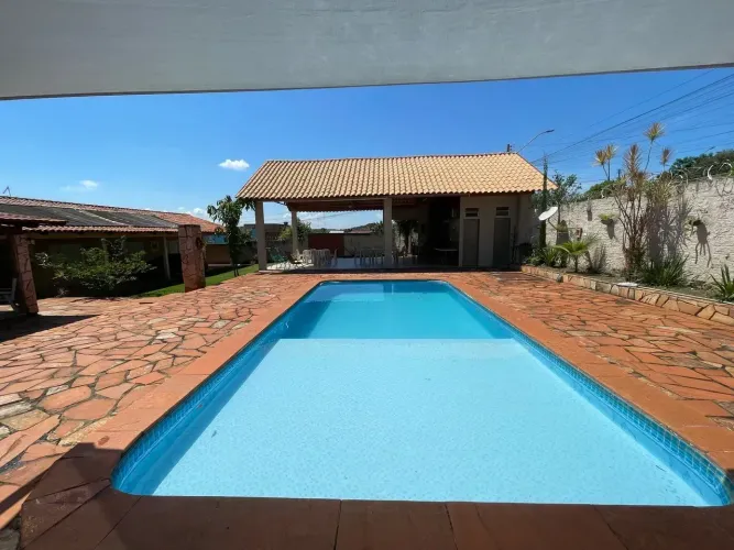 Imóvel para aluguel com 800 metros quadrados com 3 quartos em NOVA CIDADE - Nerópolis - GO