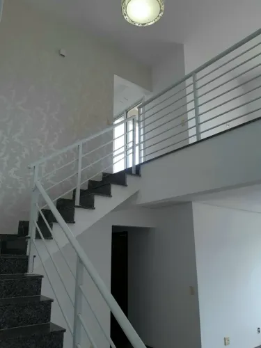 Cobertura para venda possui 144 metros quadrados com 4 quartos