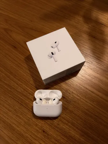 Apple AirPods Pro 2