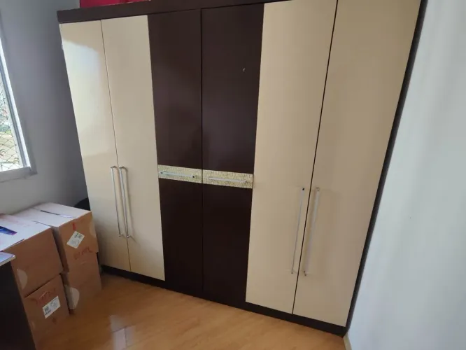 Guarda roupa casal