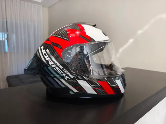 Capacete Norisk Carbon R Sport tamanho 58 Preto/vermellho