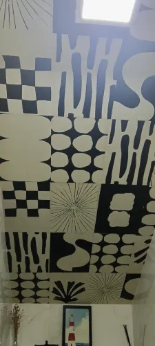 Aplicação de papel lambe-lambe 