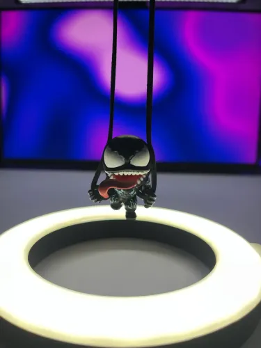 Miniatura mini Venom