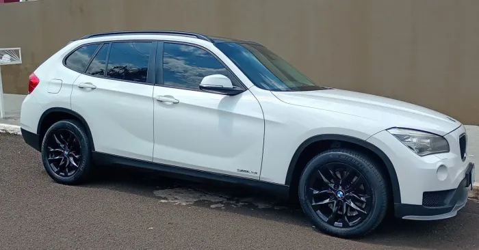BMW X1 Sdrive 20I 2.0/2.0 TB Acti.flex Aut. 2015