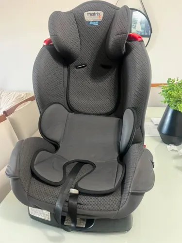 Cadeirinha para auto matrix evolution k burigotto