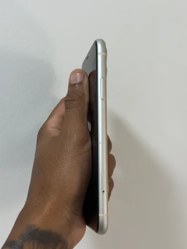 iPhone 11 64GB