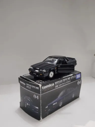 Miniatura Nissan Skyline GTS-R