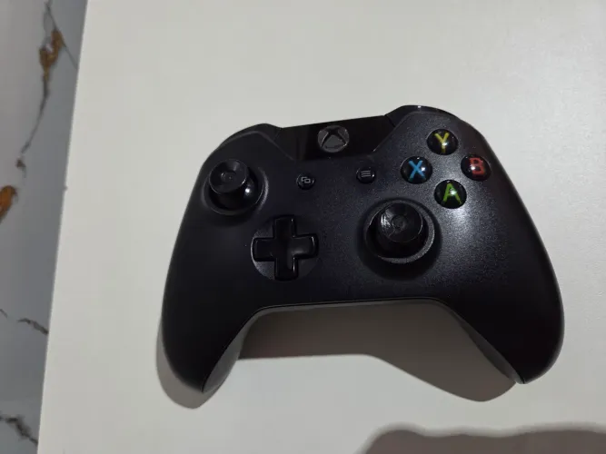 Controle Xbox one preto