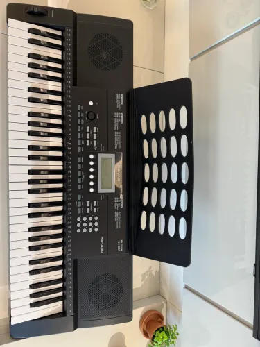 Teclado Arranjador Revas KB-330 + Fone Roland RH-5 + Kit de Cabos
