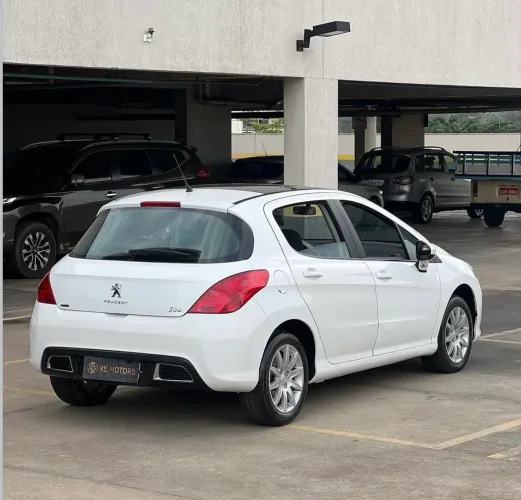 Peugeot 308 Active 1.6 Flex 16V 5P Mec. 2014