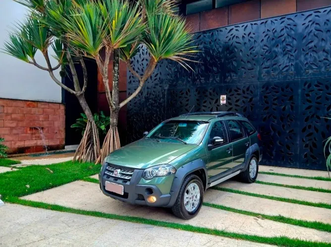 Fiat Palio Weekend Adventure Locker 1.8 Flex 2010
