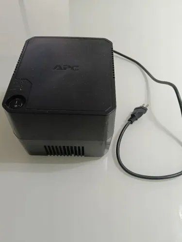 Estabilizador de energia APC SOL G4