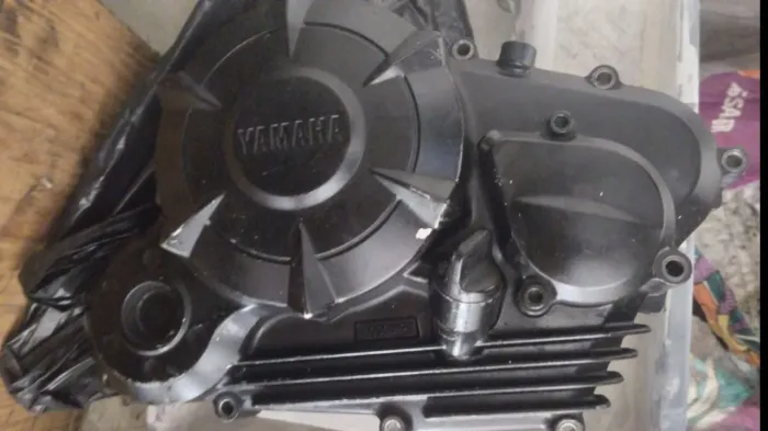 Tampa lateral motor fazer 150