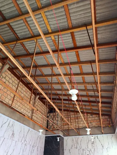 Forro PVC novo ja instalado - solução rápida para seu teto