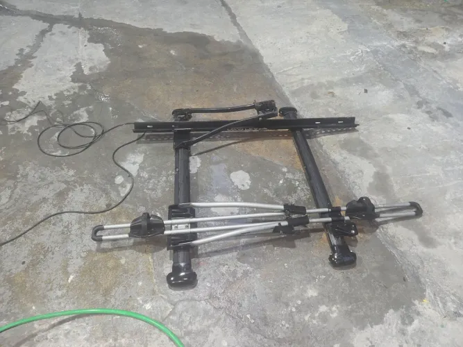Suporte de teto para bike veicular THULE 