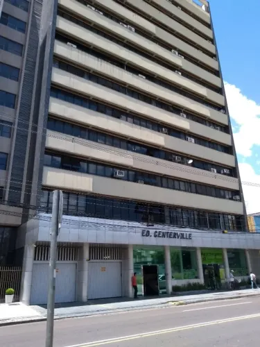 Sala comercial para locação centro de Curitiba 
