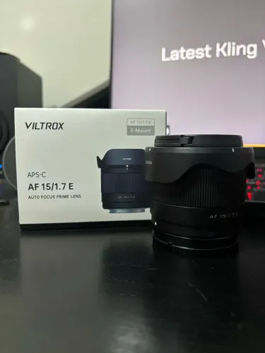 Viltrox 15mm 1.7 - Pouco Usada