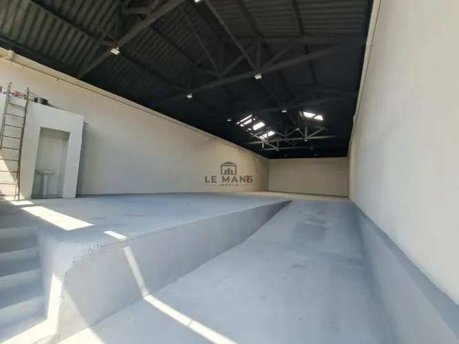 Barracão para alugar em Piracicaba, Castelinho, com 250 m²