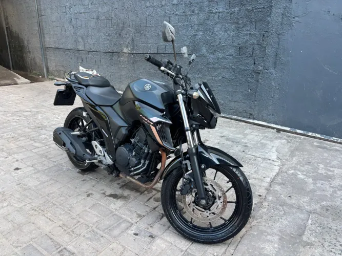 FAZER 250 2024