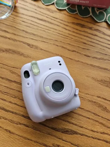 Instax mini 11 junto com case de acrílico 
