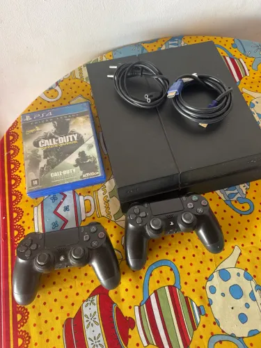 ps4 com defeito nos 2 controles