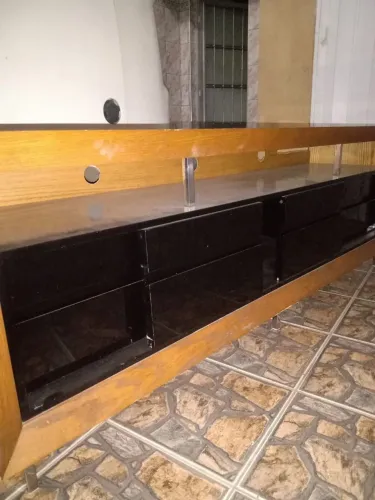 Rack De madeira maciça 