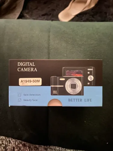CÂMERA DIGITAL 50MP + 16X ZOOM + CARTÃO DE MEMÓRIA ? COMPLETA!