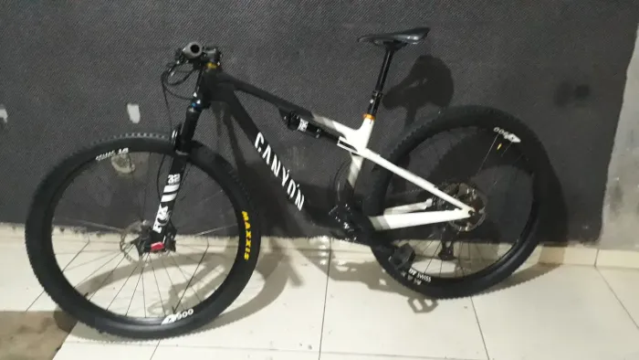 Canyon lux .... Tamanho S