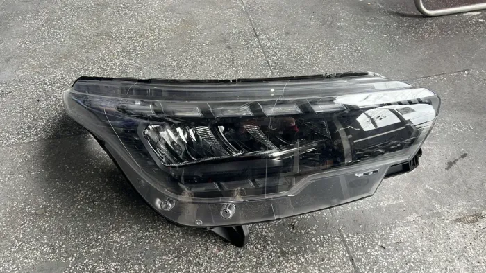 Farol Fiat Argo Cronos 2026 Full Led Direito