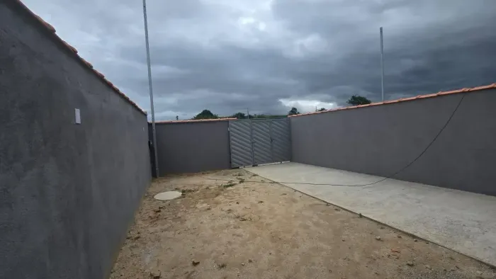 #VENDO Casa no Parque Primavera, Itaguaí-RJ.