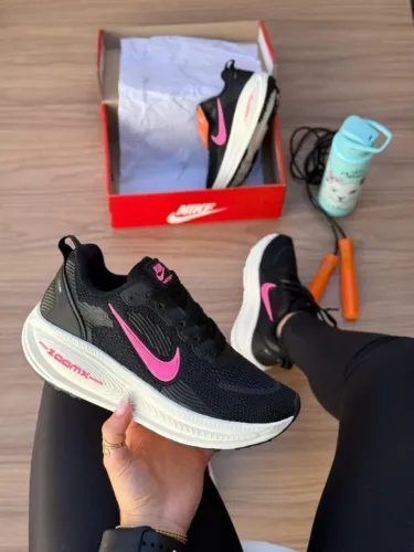 Tênis feminino