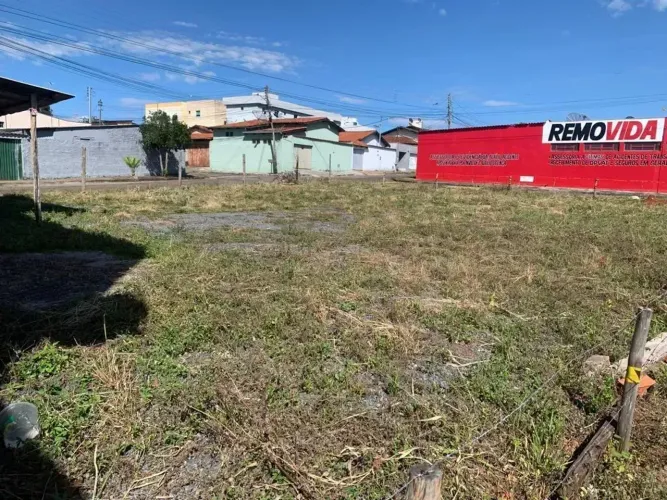 OPORTUNIDADE, Lote Comercial de Esquina Com 3 Frentes, ao Lado Hospital de Urgência