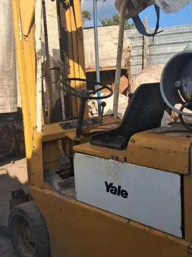 Vende-se deposito de reciclagem com tudo