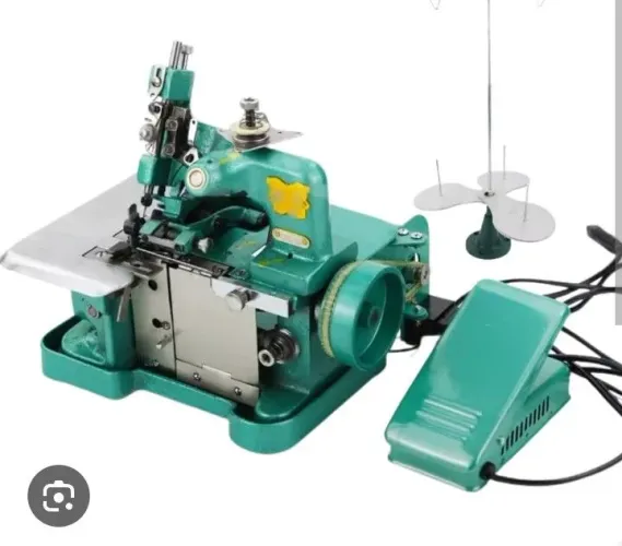 Máquina de costura chinesinha nova 