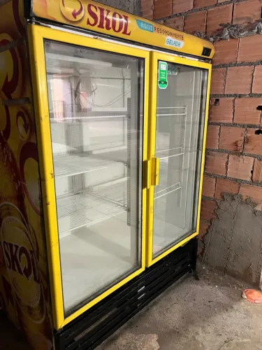 Vendo freezer expositor e freezer horizontal