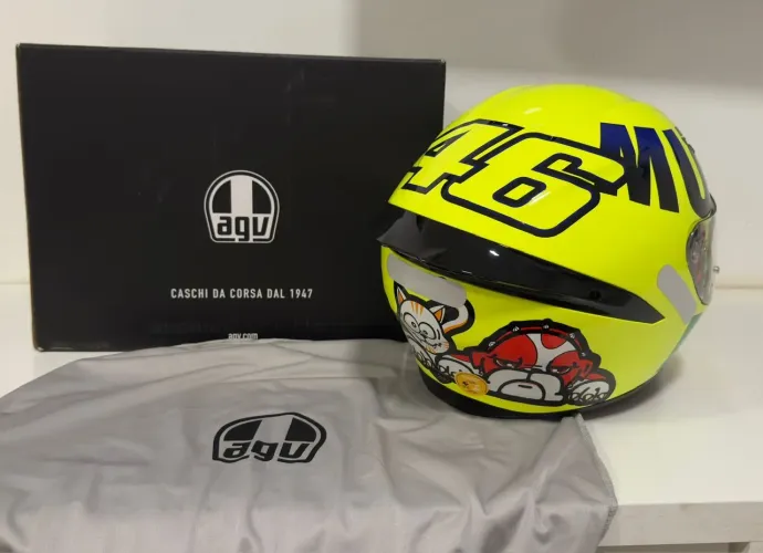 Capacete AGV edição especial Valentino Rossi