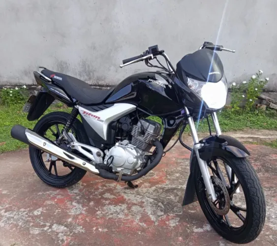 Titan 150 ano 2012 modelo 2013