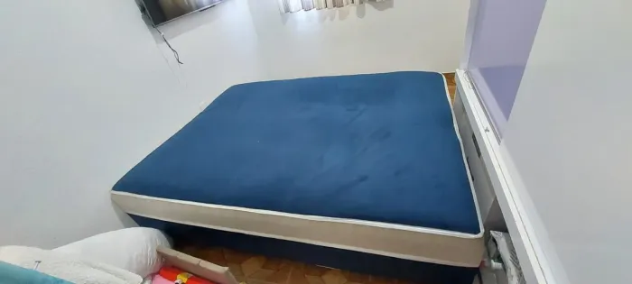 Cama + cortina e varão