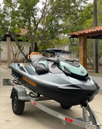 JET-SKI SEA DOO 170 