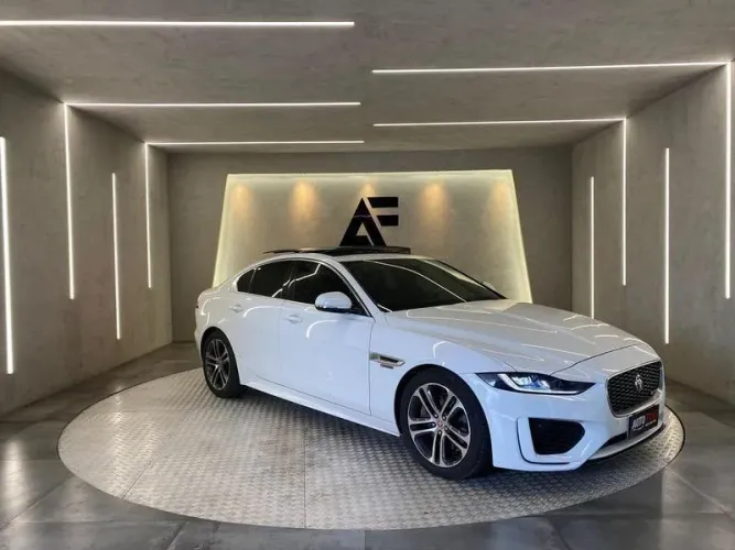 Jaguar XE 2.0 R-dynamic S 250cv AUT 2020