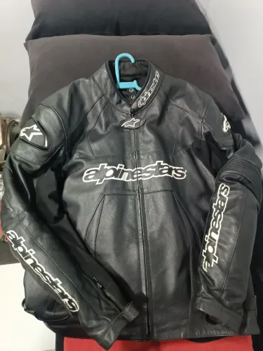 Jaqueta couro motociclista