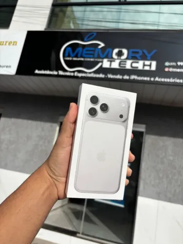 17 Pro Max 256GB Lacrado